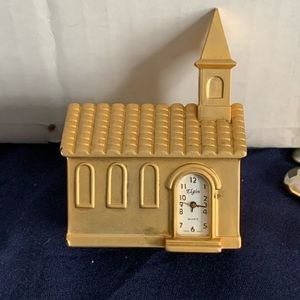 Elgin Church Table Clock Gold Colored